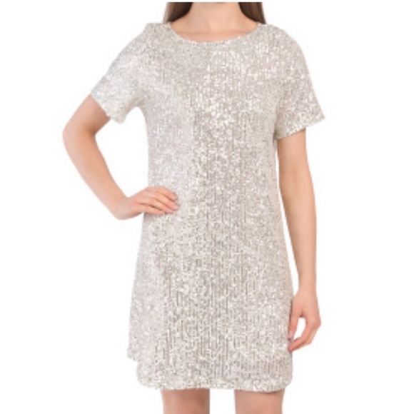 7 For All Mankind Dresses & Skirts - 7 For All Mankind Sequin Mini Dress Silver Medium Short Sleeve New Years Eve